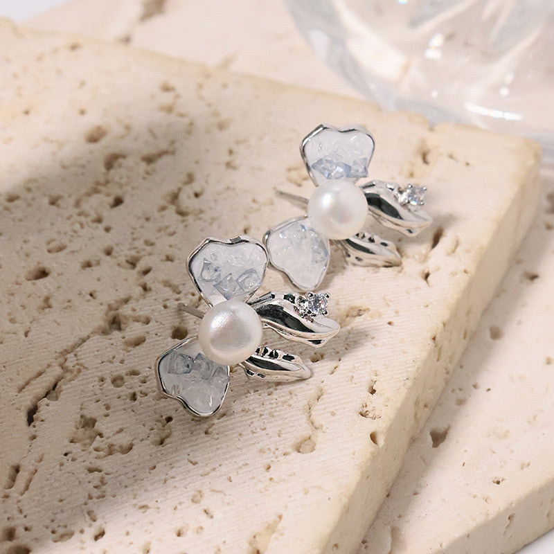 92dc9a34-7b0e-4837-b66a-e9f4a660f3a2